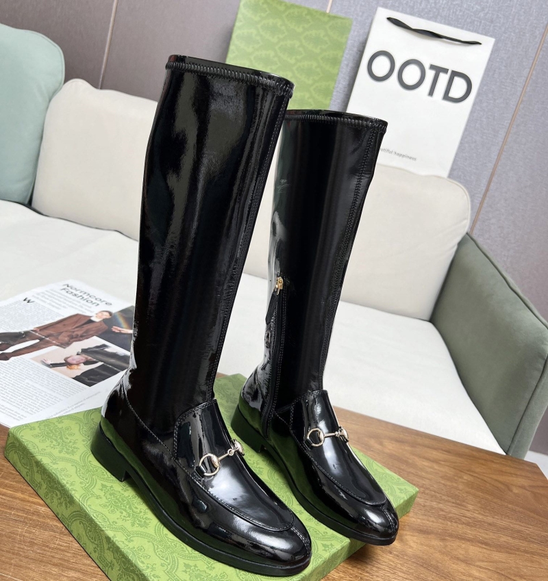 G*u*i boots